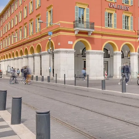 Carre D'or Place Massena - Magnifique Apartament *